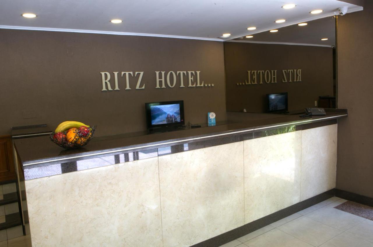 Ritz Hotel Мендоса Экстерьер фото